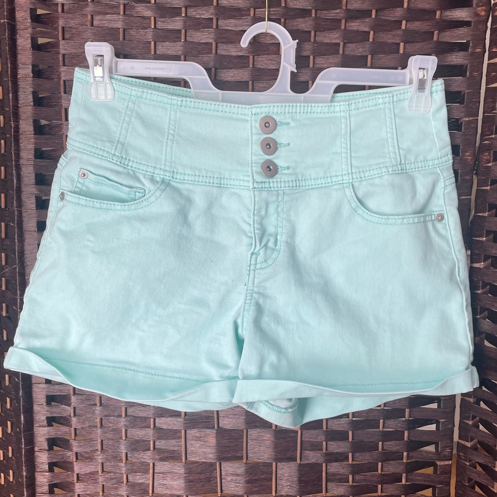 No Boundaries Pastel Light Blue High Waste Denim Stretch Shorts - Size 13
